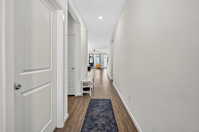 9703 Arrigoni Creek Drive, Cypress, TX 77433