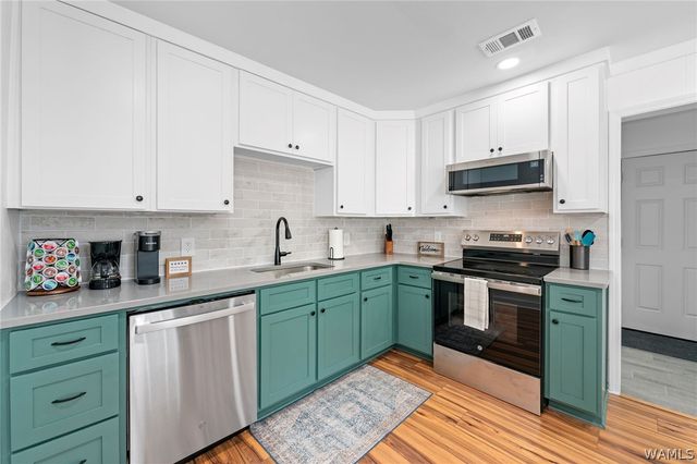 69 Springbrook, Tuscaloosa, AL 35405