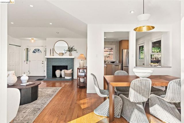 6272 Clive Avenue, Oakland, CA 94611