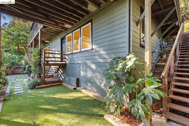 6272 Clive Avenue, Oakland, CA 94611