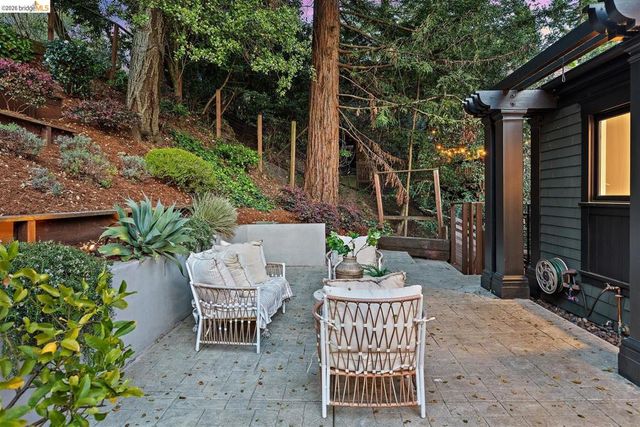 6272 Clive Avenue, Oakland, CA 94611