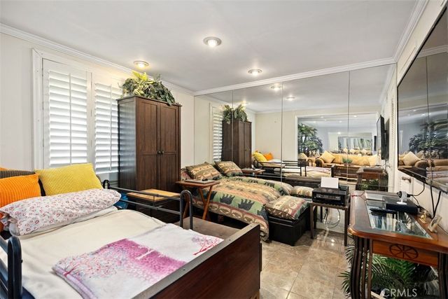 14342 Suffolk, Westminster, CA 92683