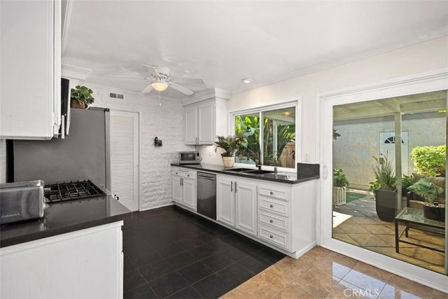 14342 Suffolk, Westminster, CA 92683