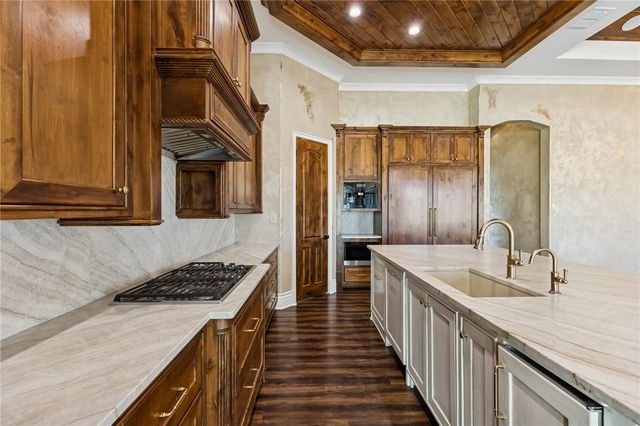 3128 Old St. Marys Road, Beeville, TX 78102