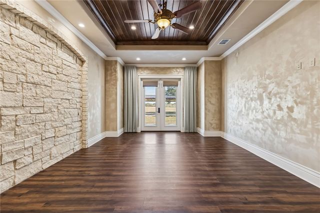 3128 Old St. Marys Road, Beeville, TX 78102