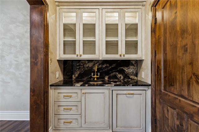 3128 Old St. Marys Road, Beeville, TX 78102