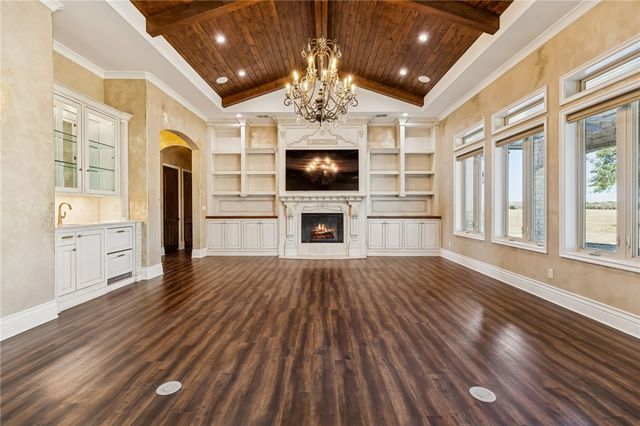 3128 Old St. Marys Road, Beeville, TX 78102