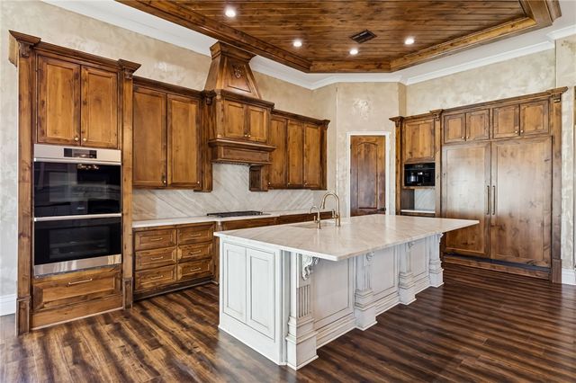 3128 Old St. Marys Road, Beeville, TX 78102