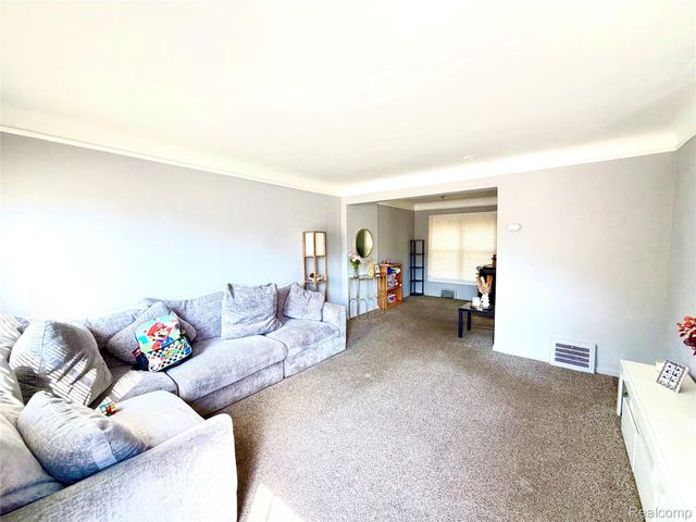 15480 Meyers Road, Detroit, MI 48227