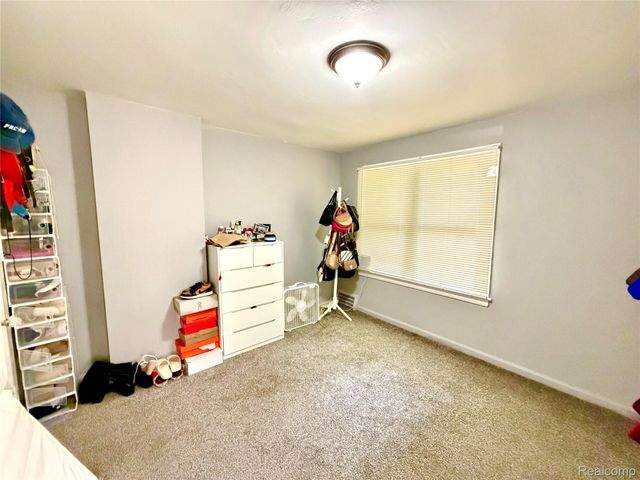 15480 Meyers Road, Detroit, MI 48227