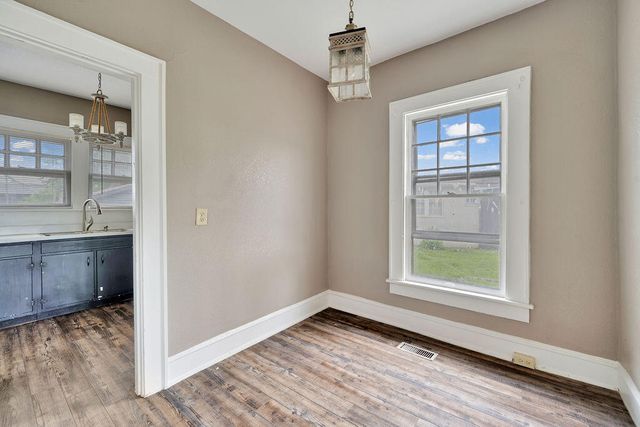 2325 E 03rd Street, Chattanooga, TN 37404