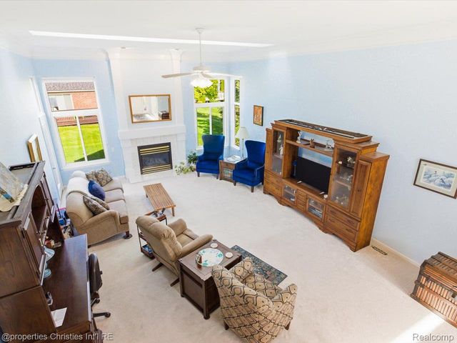 57196 Copper Creek Drive W, Washington Township, MI 48094