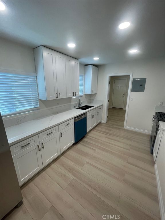 244 E 111th Street, Los Angeles, CA 90061 — photo 3
