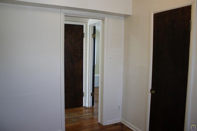 2632-2634 SE Adams St, Topeka, KS 66605