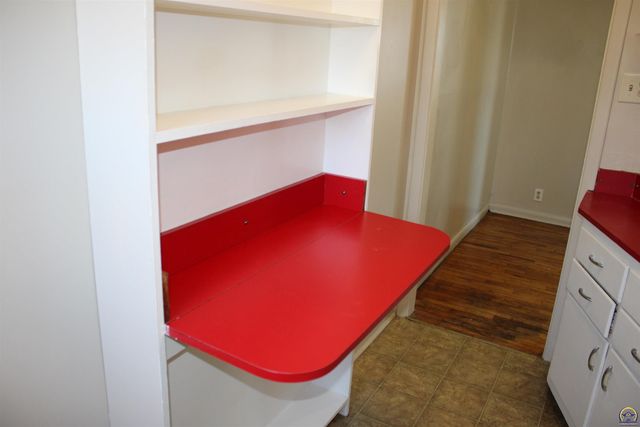 2632-2634 SE Adams St, Topeka, KS 66605