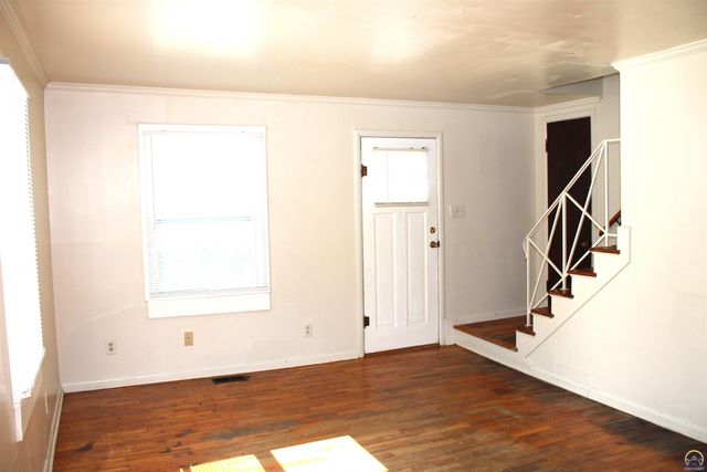 2632-2634 SE Adams St, Topeka, KS 66605