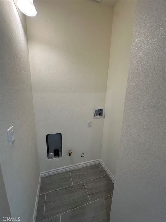 Image 11 of property listing at 363 W Olive Street, San Bernardino, CA 92410