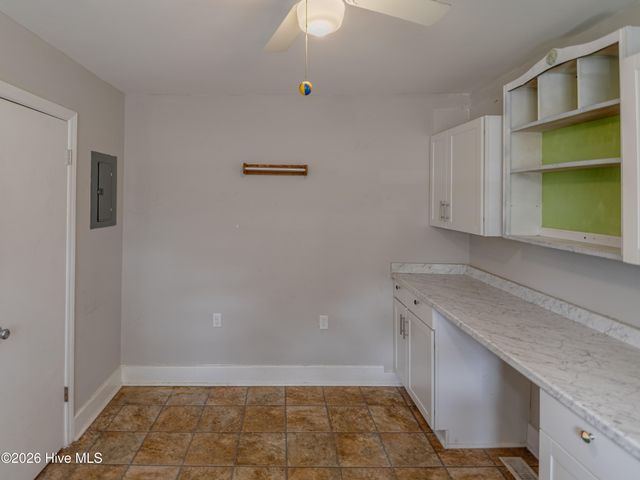 421 E Quinn Street, Beulaville, NC 28518