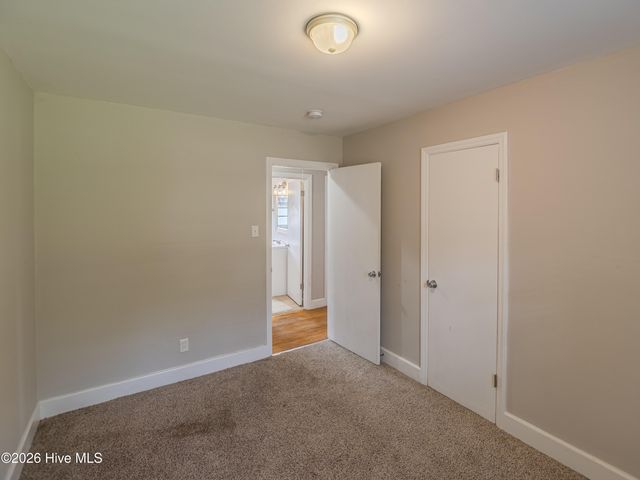 421 E Quinn Street, Beulaville, NC 28518