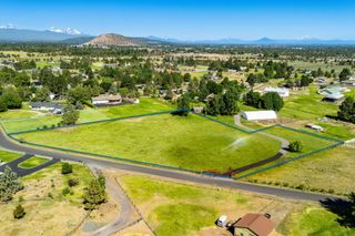 61855 Dobbin Road, Bend, OR 97702