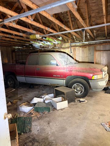 2007 Gilmartin Street, Flint, MI 48503