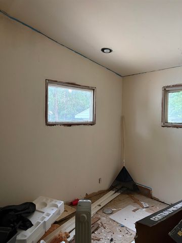 2007 Gilmartin Street, Flint, MI 48503