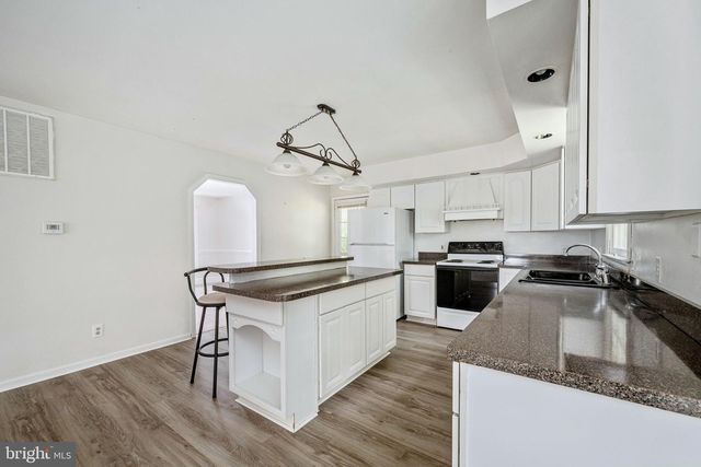 8207 COLISE LN, Spotsylvania, VA 22553