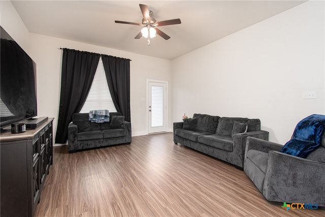 2016 Meridian Loop, Temple, TX 76504