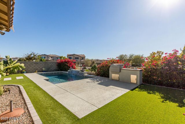 18717 W GEORGIA Avenue, Litchfield Park, AZ 85340