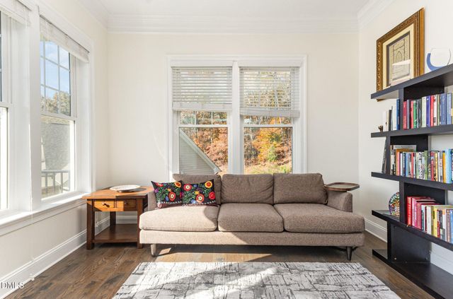 137 Lystra Grant Court, Chapel Hill, NC 27517