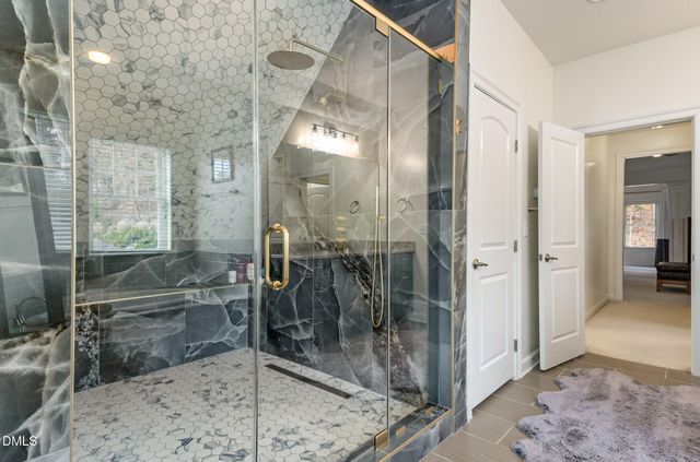 137 Lystra Grant Court, Chapel Hill, NC 27517