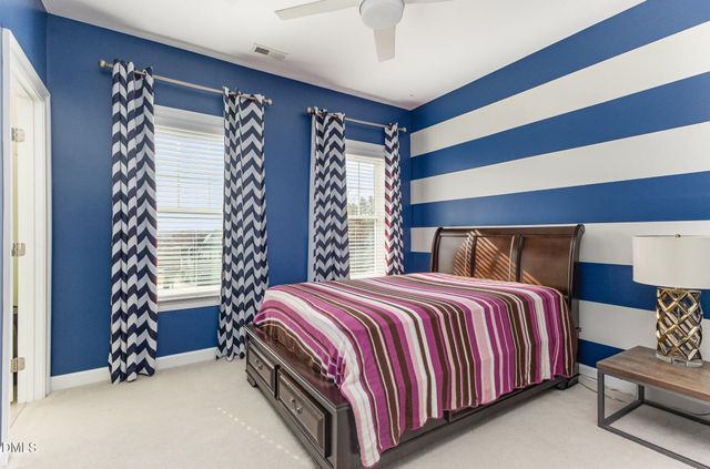 137 Lystra Grant Court, Chapel Hill, NC 27517