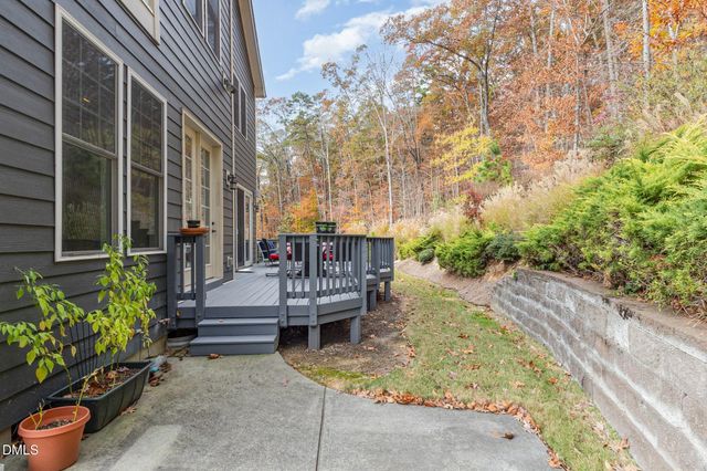 137 Lystra Grant Court, Chapel Hill, NC 27517