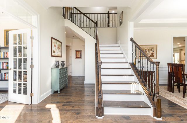 137 Lystra Grant Court, Chapel Hill, NC 27517