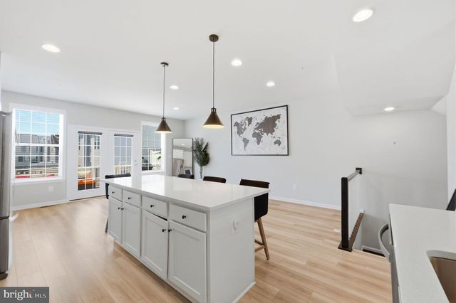 2602 LANHAM HILL CIR, Upper Marlboro, MD 20774