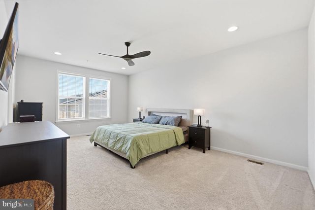 2602 LANHAM HILL CIR, Upper Marlboro, MD 20774