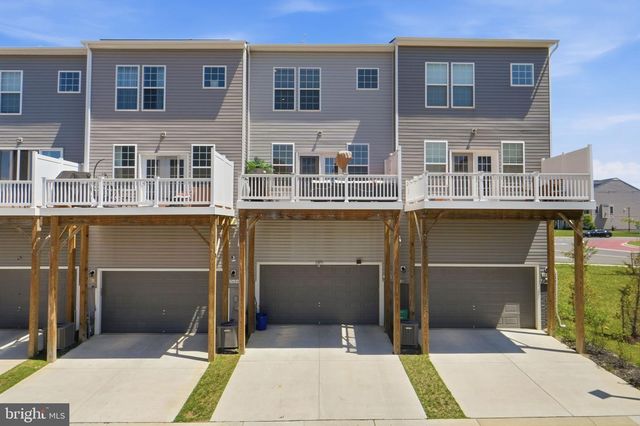 2602 LANHAM HILL CIR, Upper Marlboro, MD 20774