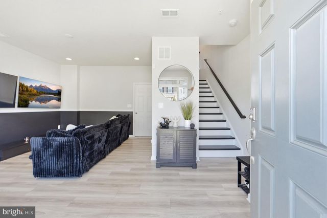 2602 LANHAM HILL CIR, Upper Marlboro, MD 20774