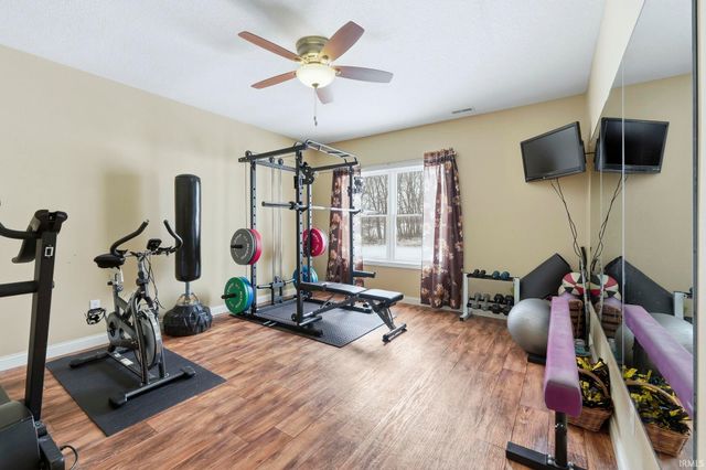 2927 W 500 N, Warsaw, IN 46582