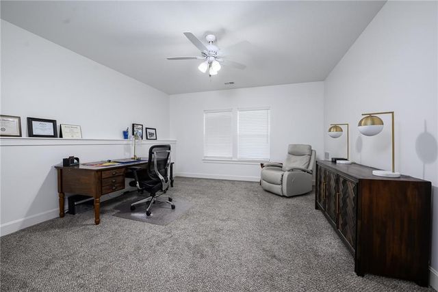25865 Primrose Lane, Lawrence, KS 66044