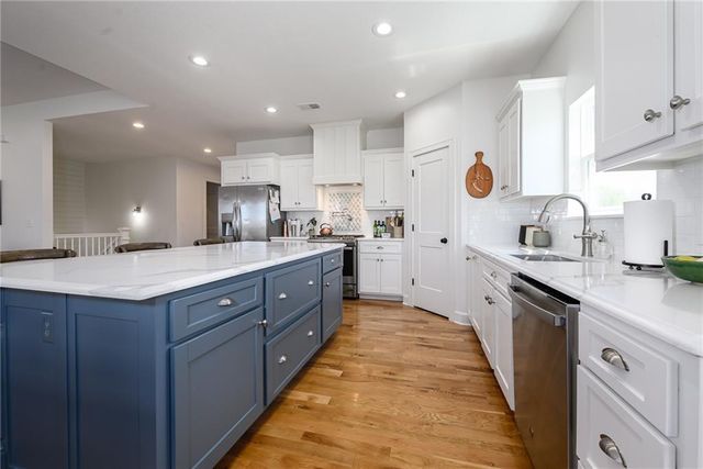 25865 Primrose Lane, Lawrence, KS 66044