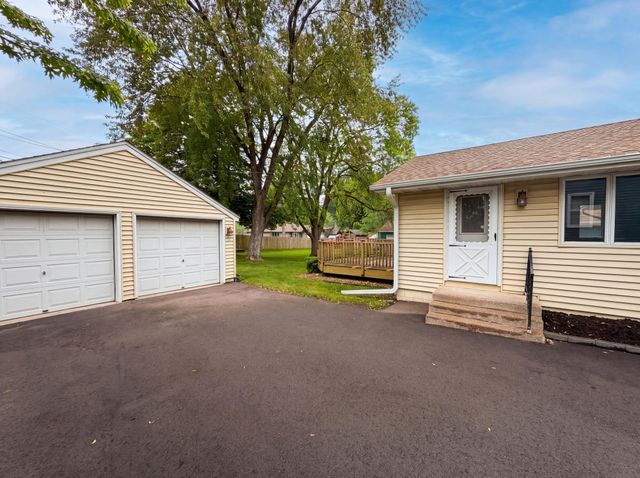 973 Bidwell Street, West Saint Paul, MN 55118
