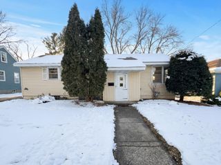 973 Bidwell Street, West Saint Paul, MN 55118