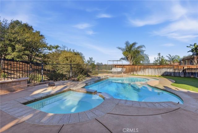 8550 Hunt Canyon Road, Corona, CA 92883
