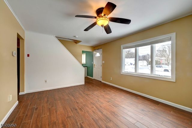 2 Marvin Rd, Pequannock Twp., NJ 07444