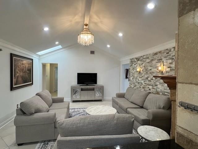 5 Deerfoot Court, The Woodlands, TX 77380