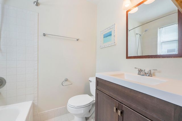 2571 NE 15TH Street, Pompano Beach, FL 33062