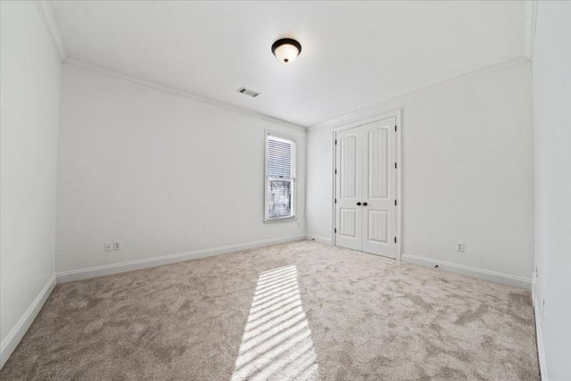 1581 BRACKENSHIRE LN, Collierville, TN 38017