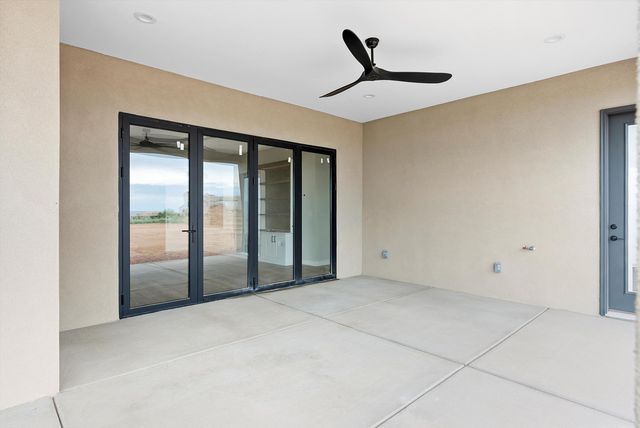 512 2nd Street NE, Rio Rancho, NM 87124