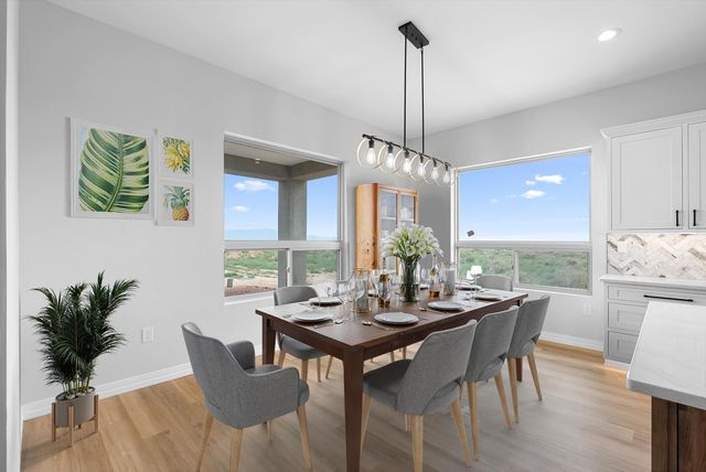 512 2nd Street NE, Rio Rancho, NM 87124